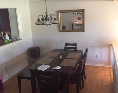 7703 Las Palmas Way - Photo Thumbnail 1