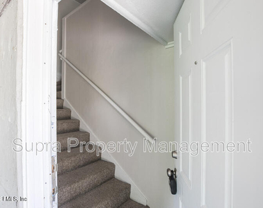 3390 Stillman Street - Photo Thumbnail 2