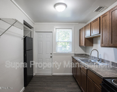 3390 Stillman Street - Photo Thumbnail 12