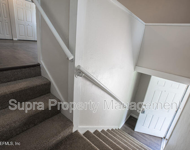 3390 Stillman Street - Photo Thumbnail 3