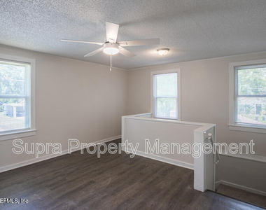 3390 Stillman Street - Photo Thumbnail 14