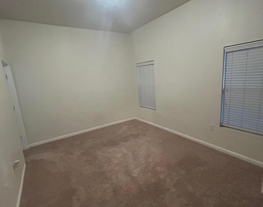 6063 Maggies Circle - Photo Thumbnail 7