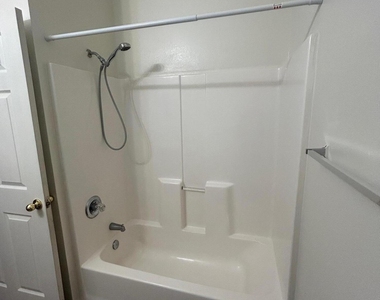 6063 Maggies Circle - Photo Thumbnail 8