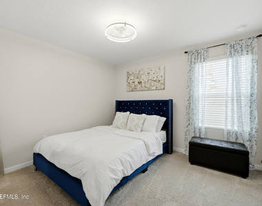 14742 Cashew Avenue - Photo Thumbnail 20