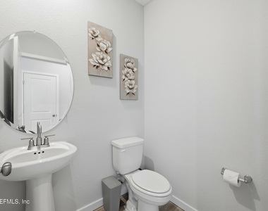 14742 Cashew Avenue - Photo Thumbnail 5