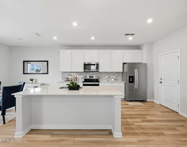 14742 Cashew Avenue - Photo Thumbnail 12