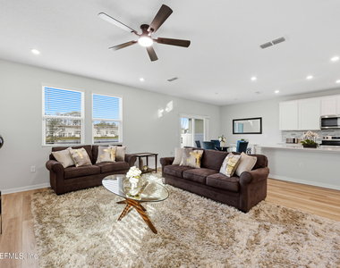 14742 Cashew Avenue - Photo Thumbnail 7