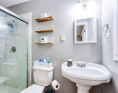 2418 Brookdale Drive Ne - Photo Thumbnail 31