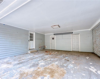 2418 Brookdale Drive Ne - Photo Thumbnail 34