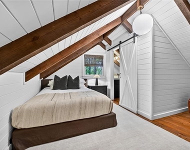 545 Chestnut Ridge - Photo Thumbnail 27