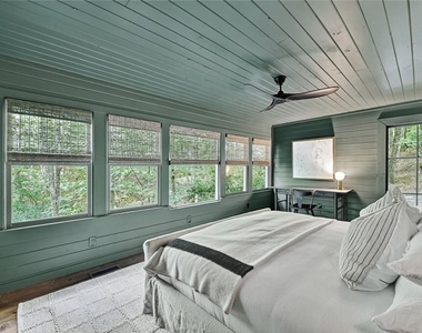 545 Chestnut Ridge - Photo Thumbnail 16