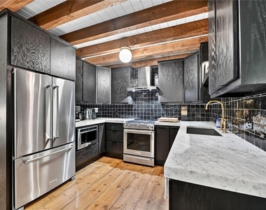 545 Chestnut Ridge - Photo Thumbnail 12