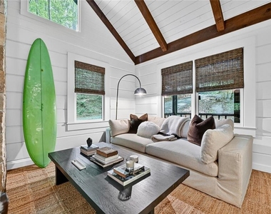 545 Chestnut Ridge - Photo Thumbnail 6