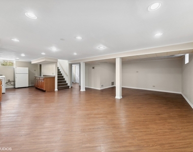 724 Barnsdale Road - Photo Thumbnail 10