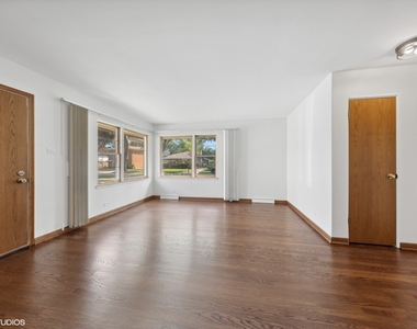 724 Barnsdale Road - Photo Thumbnail 2