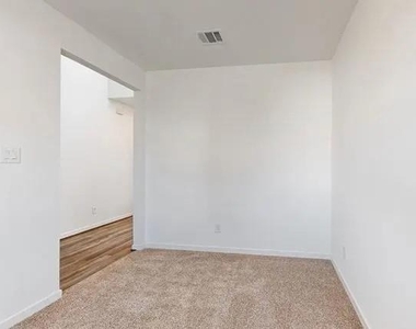 21611 Shadowbrook Birch Drive - Photo Thumbnail 11