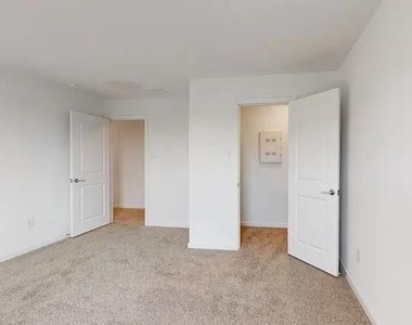 21611 Shadowbrook Birch Drive - Photo Thumbnail 32