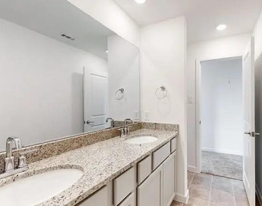 21611 Shadowbrook Birch Drive - Photo Thumbnail 31