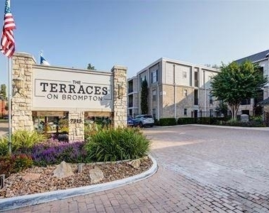 7315 Brompton Street - Photo Thumbnail 11