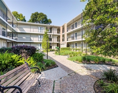 7315 Brompton Street - Photo Thumbnail 13