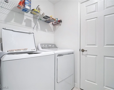 15903 Grassland Lane - Photo Thumbnail 23