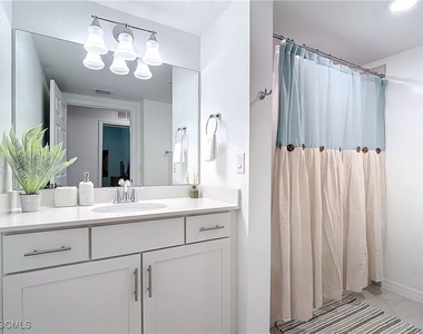 15903 Grassland Lane - Photo Thumbnail 17