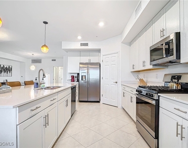 15903 Grassland Lane - Photo Thumbnail 12