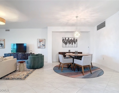 15903 Grassland Lane - Photo Thumbnail 3