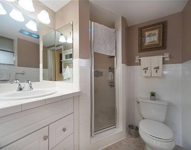 4613 Se 5th Avenue - Photo Thumbnail 11