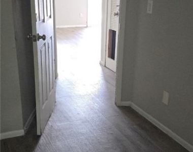 2670 Broadway - Photo Thumbnail 5
