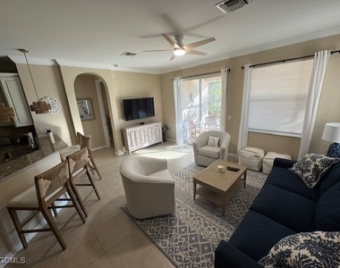 10700 Cetrella Drive - Photo Thumbnail 4