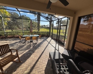 10700 Cetrella Drive - Photo Thumbnail 18