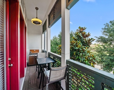 816 Ennis Street - Photo Thumbnail 24