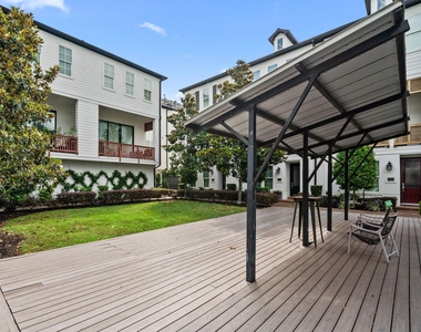 816 Ennis Street - Photo Thumbnail 27