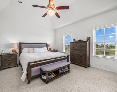 816 Ennis Street - Photo Thumbnail 17