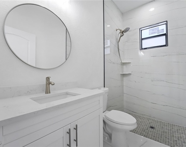 2602 73rd Street W - Photo Thumbnail 13