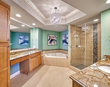 2104 W 1st Street - Photo Thumbnail 27