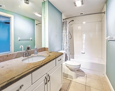 2104 W 1st Street - Photo Thumbnail 32