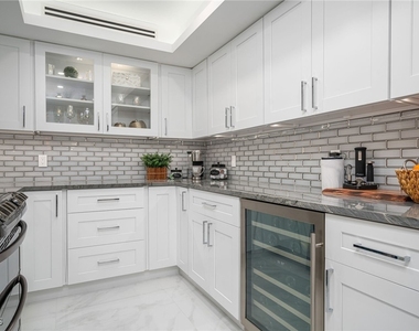 17 Bluebill Avenue - Photo Thumbnail 8