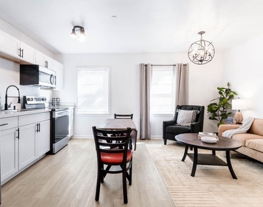 1516 Avenue K - Photo Thumbnail 4