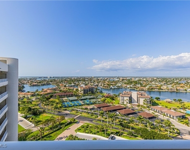320 Seaview Court - Photo Thumbnail 25