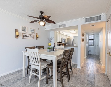 320 Seaview Court - Photo Thumbnail 9