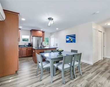 3561 Thomasson Drive - Photo Thumbnail 9