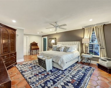 911 Giralda Court - Photo Thumbnail 16