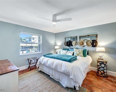 911 Giralda Court - Photo Thumbnail 19