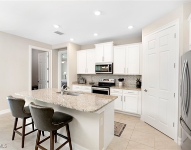 14488 Stillwater Way - Photo Thumbnail 5