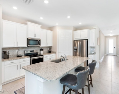 14488 Stillwater Way - Photo Thumbnail 6
