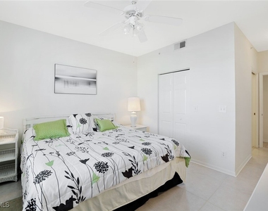 4610 Saint Croix Lane - Photo Thumbnail 11