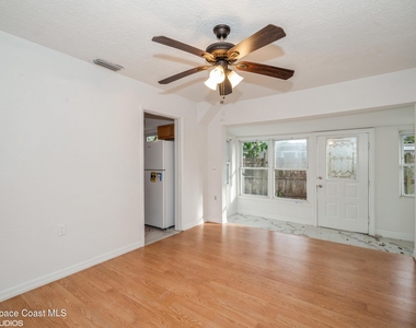 2154 Henry Street Ne - Photo Thumbnail 8