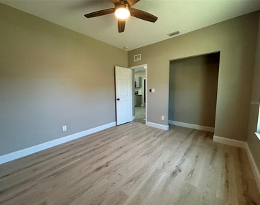1218 13th Avenue S - Photo Thumbnail 17